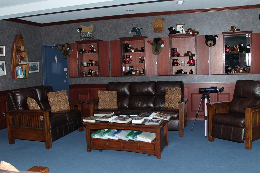 Lac Le Jeune Resort & Nature Centre 캠룹스 외부 사진